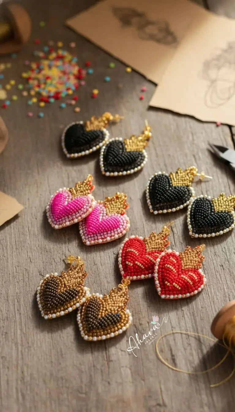 Aretes bordado artesanal corazón medianos