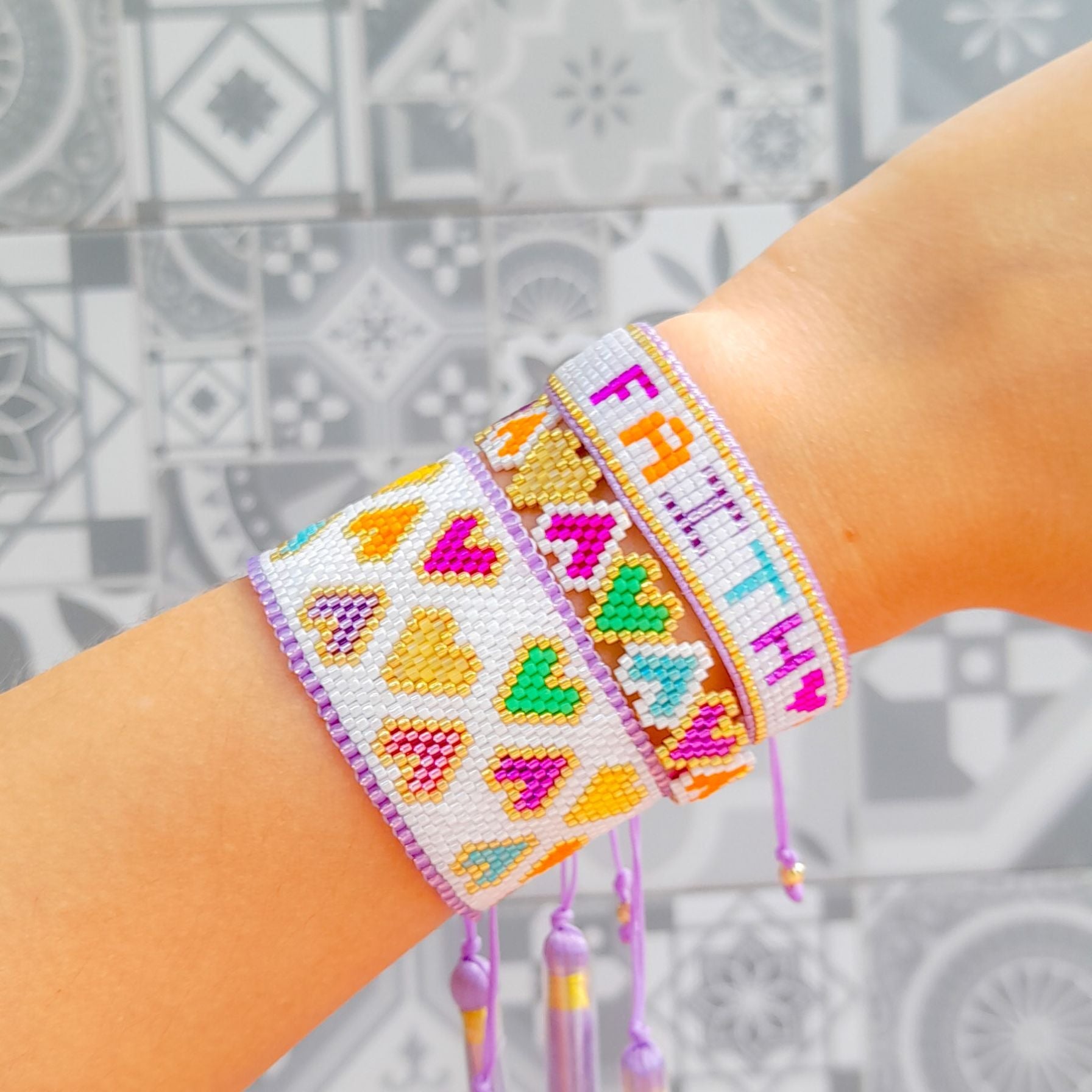 Sets de pulseras tejidas Orly - Ahava joyería artesanal